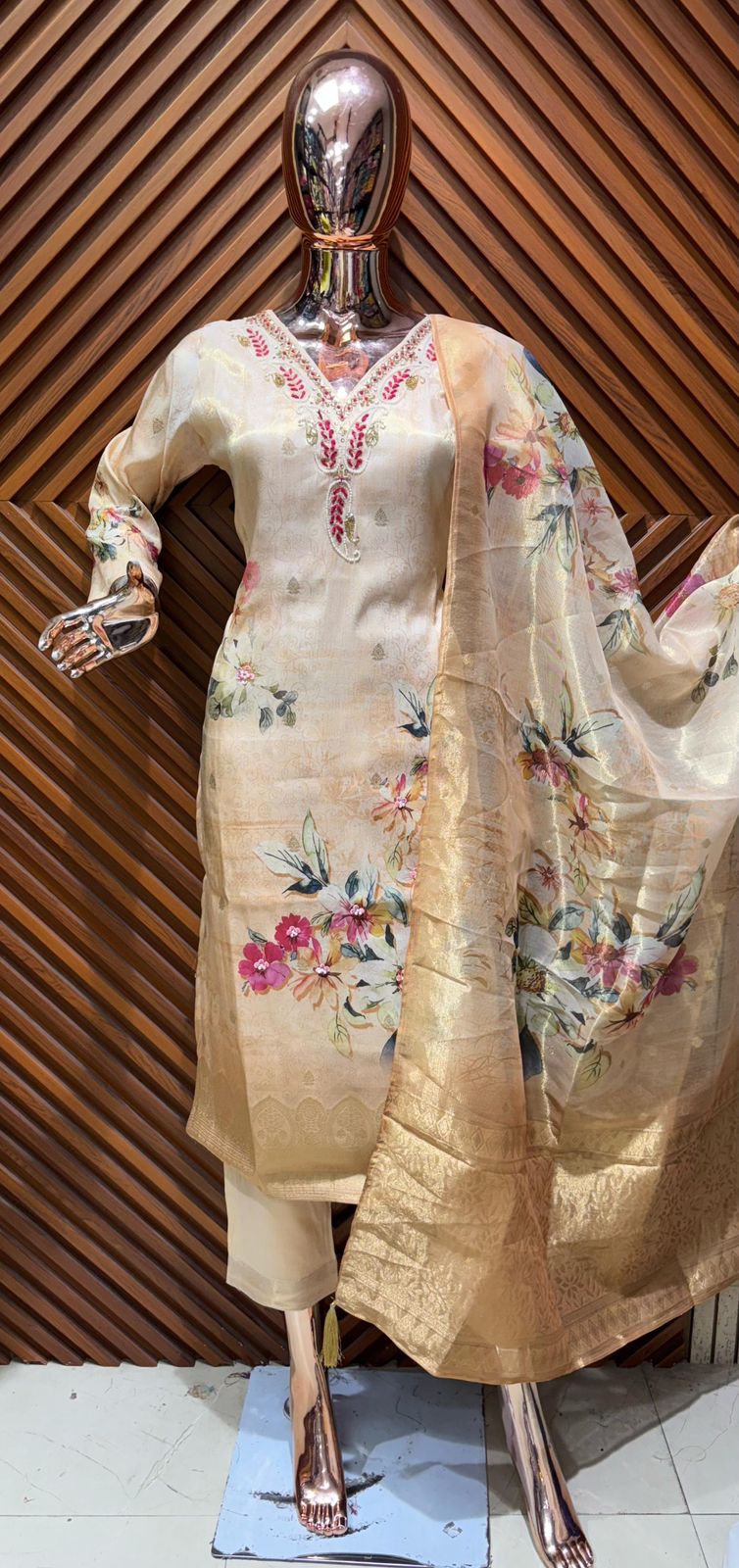 Kurti Set