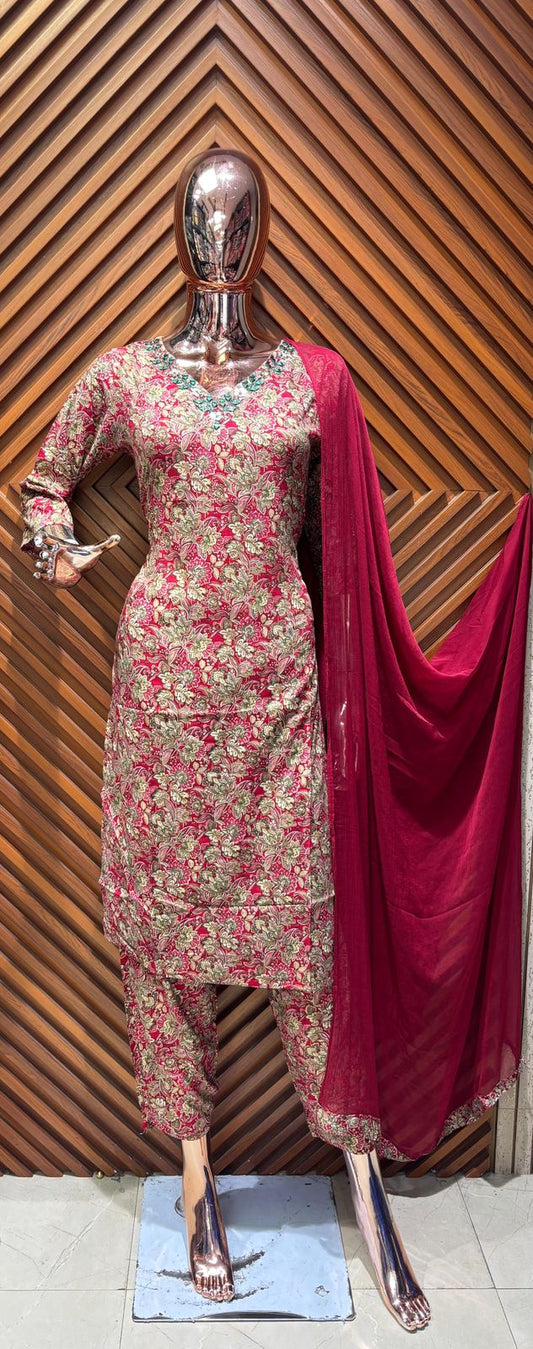 Pink Floral Delight: Kurti Set with Dupatta