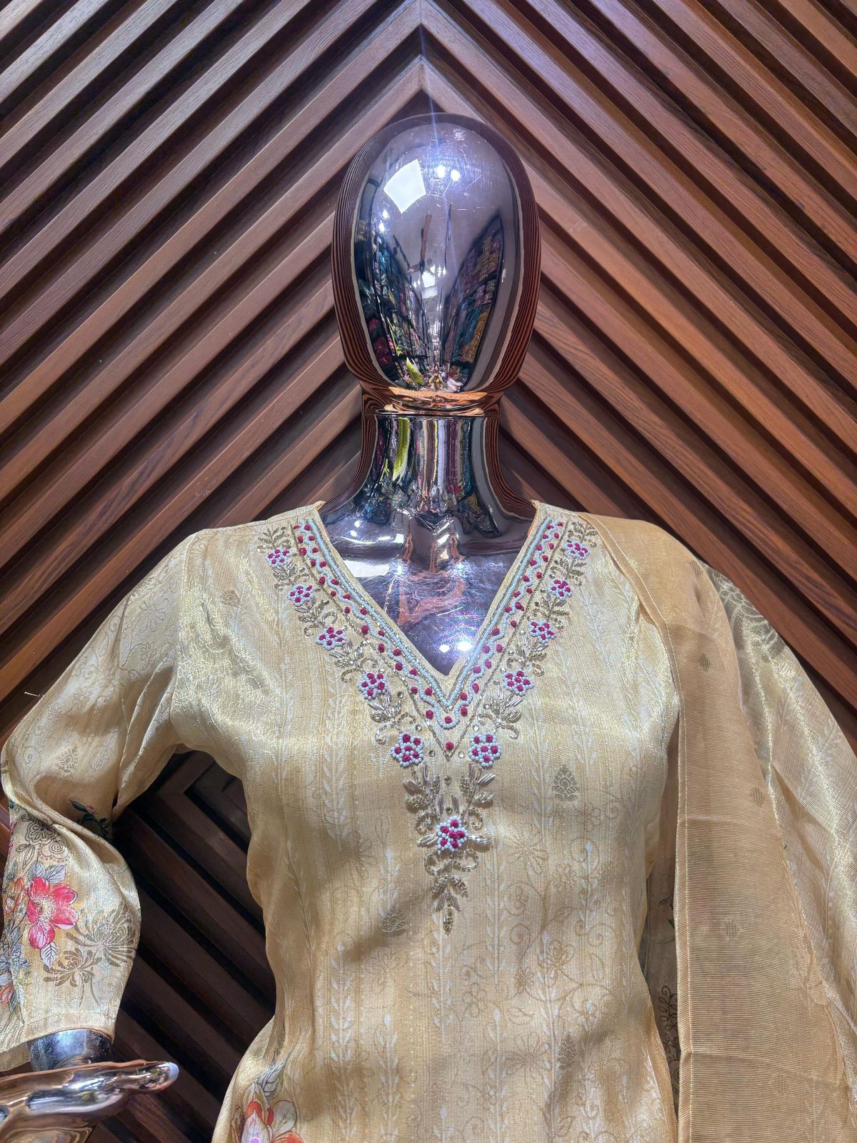 Kurti Set