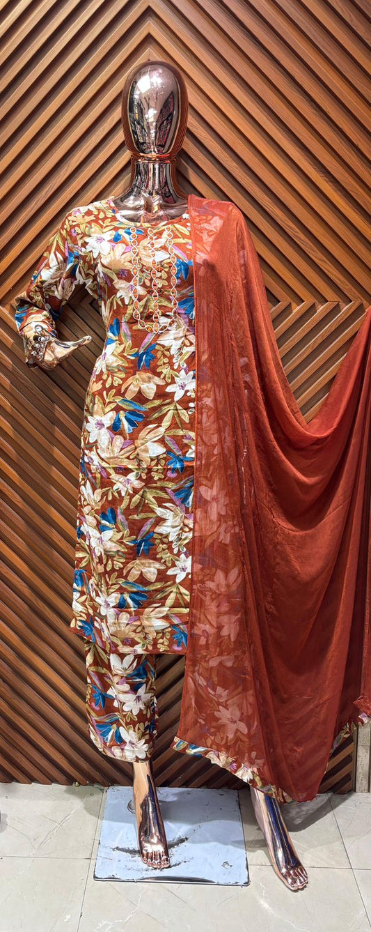 Floral Charm: Kurti Set with Dupatta