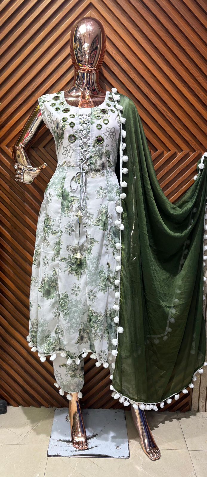 "Trendy Lace-Up Neck Printed Suit Set with Dupatta"