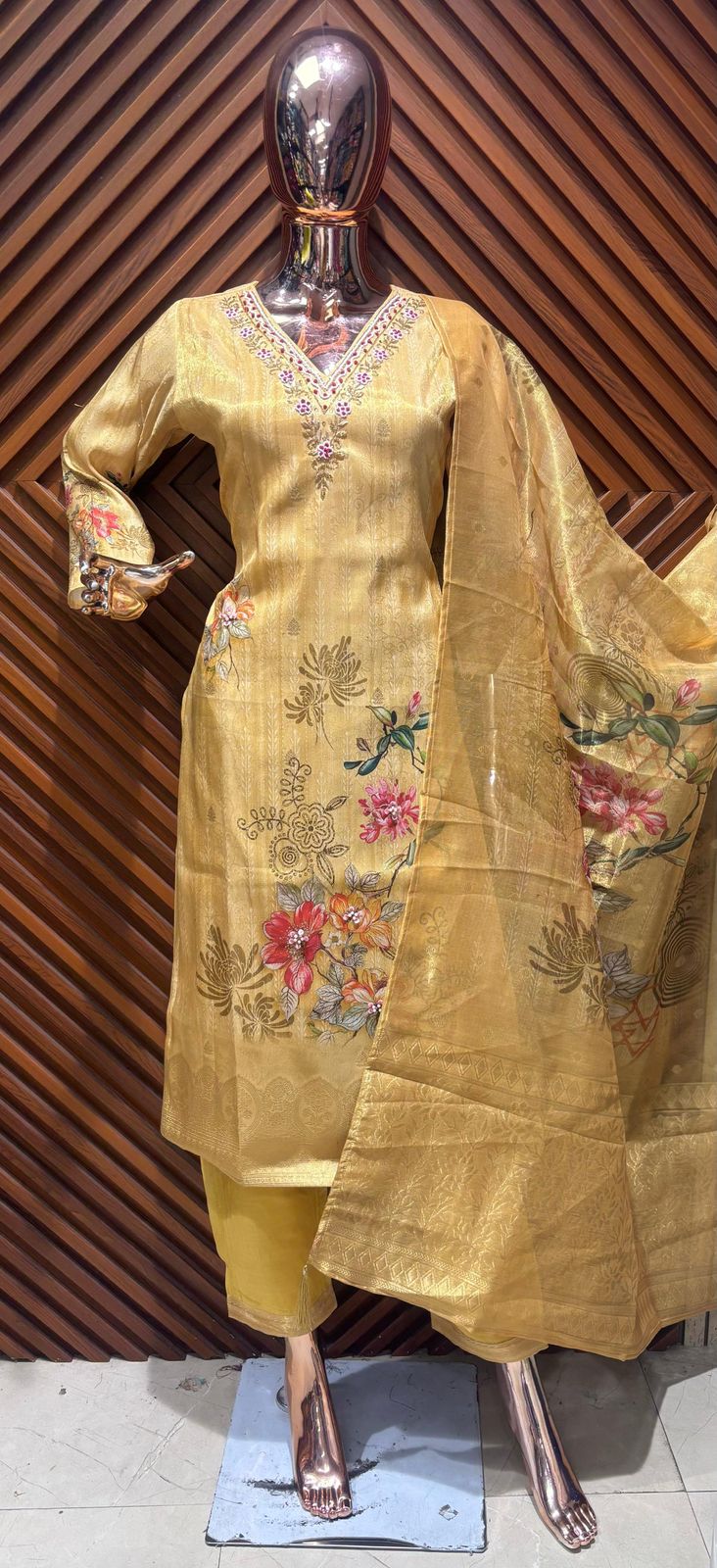 Kurti Set