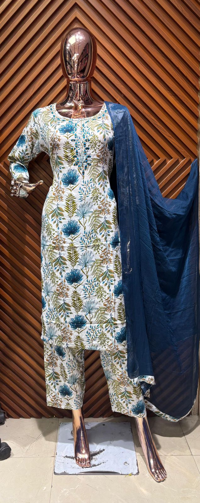 Floral Charm: White Kurti Set with Navy Blue Dupatta